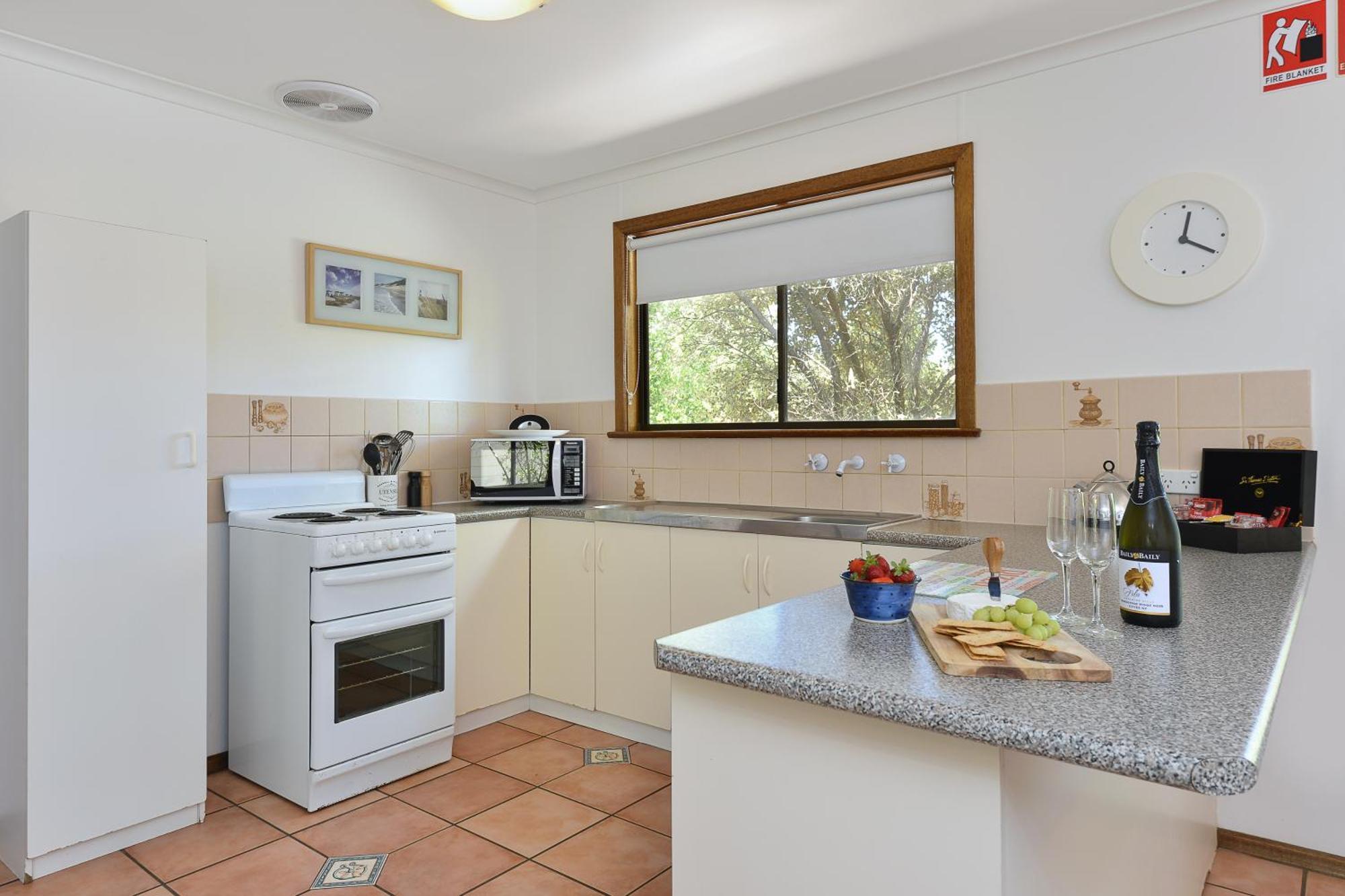 Big4 Port Elliot Holiday Park Стая снимка